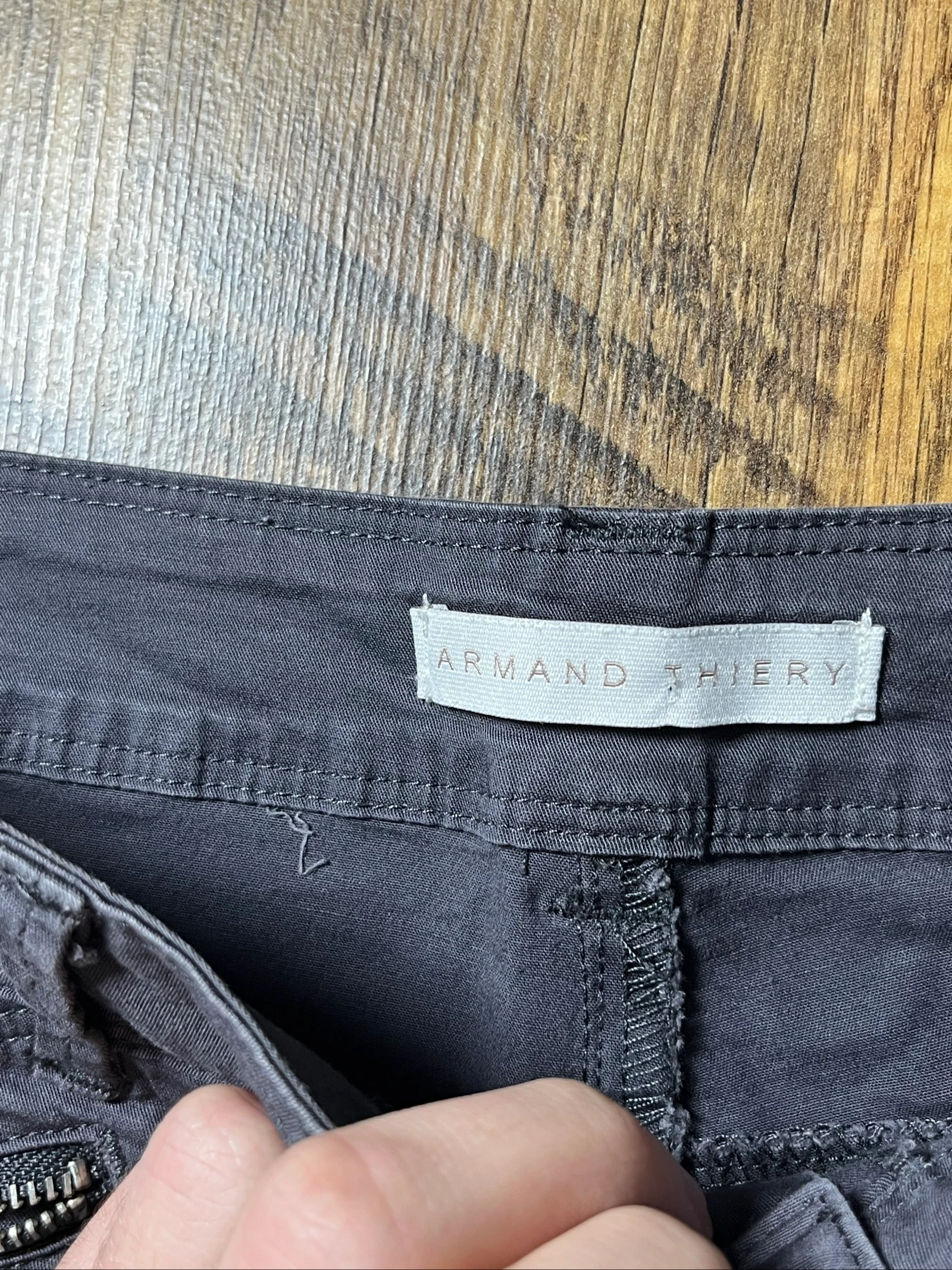 Lightweight Cotton Straight Cut Chino Pants - Armand Thiery - Size M - Very Good Condition – photo 2